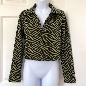 Zara Green & Black Printed Long Sleeved Top | Size S